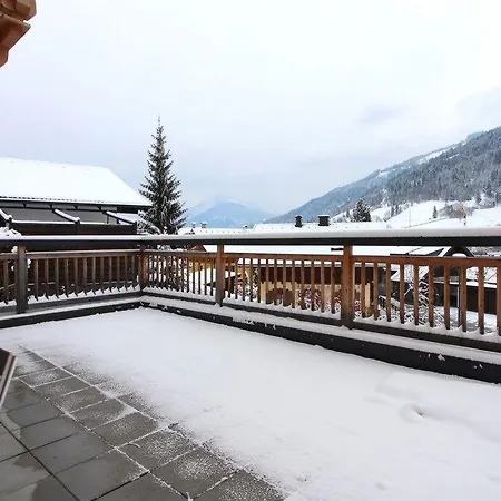 דירה Alpine By Alpin קפרון